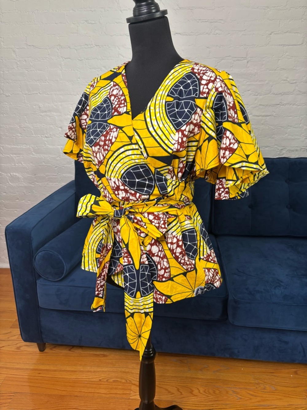 Suakoko Betty African Print Wrap Blouse with Tie Waist - XL - Picture 3 of 7